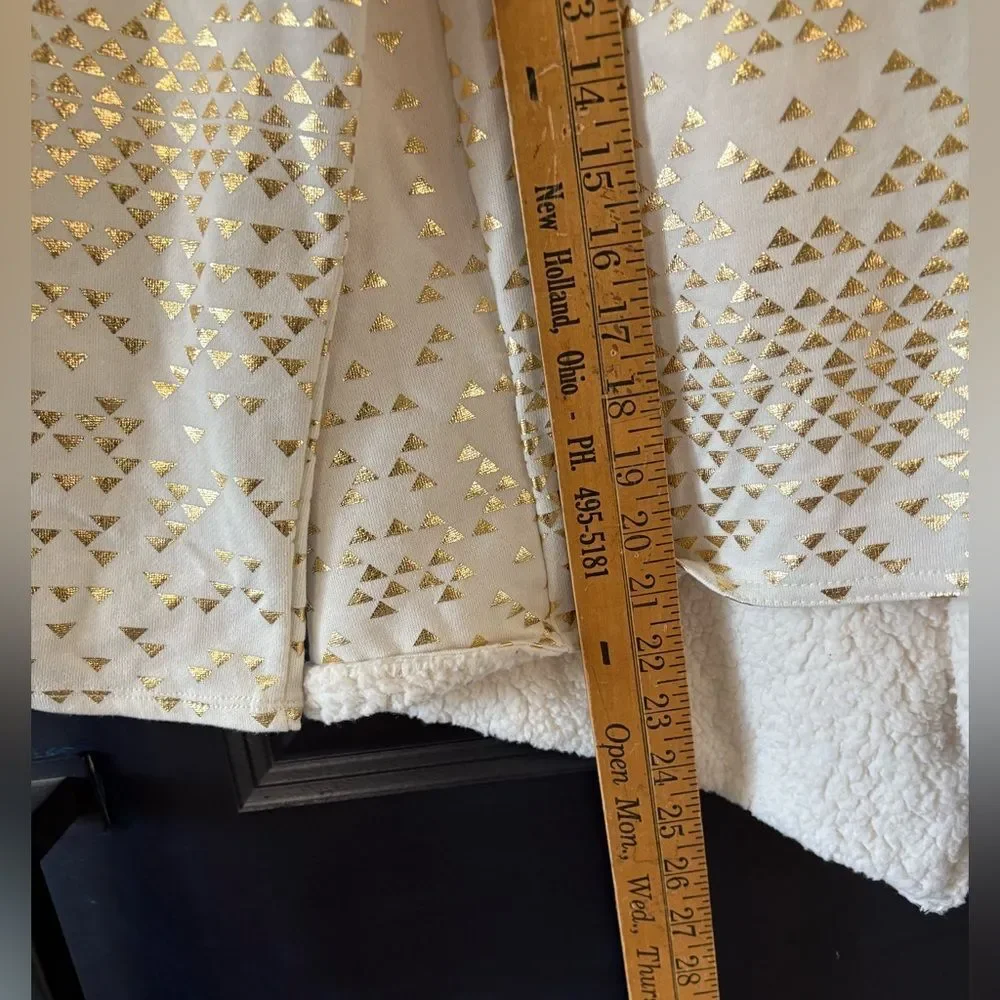 NWT Epic Threads Fleece Jacket. Cream with Gold Triangles.
